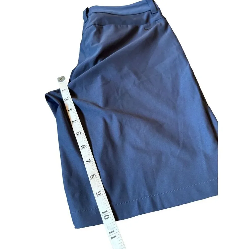 Nike Gray Chino Dri-FIT Flat Front Golf Shorts Women's Size 6